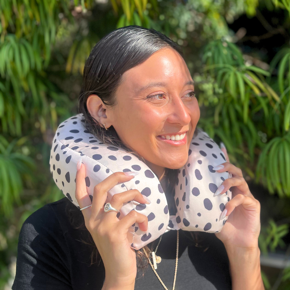 Hang Accessories - Venta al por mayor Cojín de viaje - Almohada cervical de espuma viscoelástica satinada16