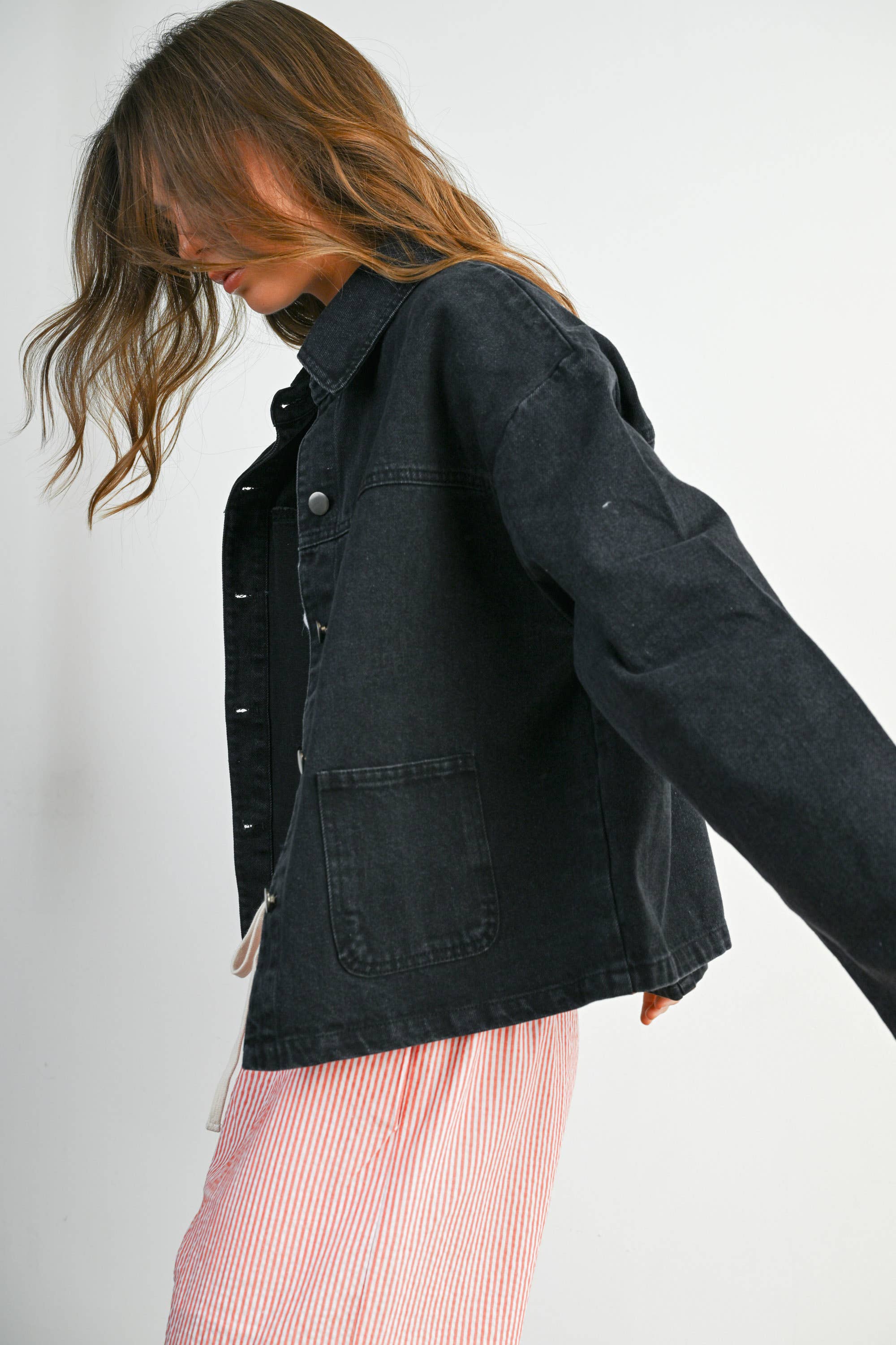 BUTTERMELON - Wholesale Denim Jacket - Women's - Button-Down Jacket with Shirt Collar and Pockets - BMJ782120