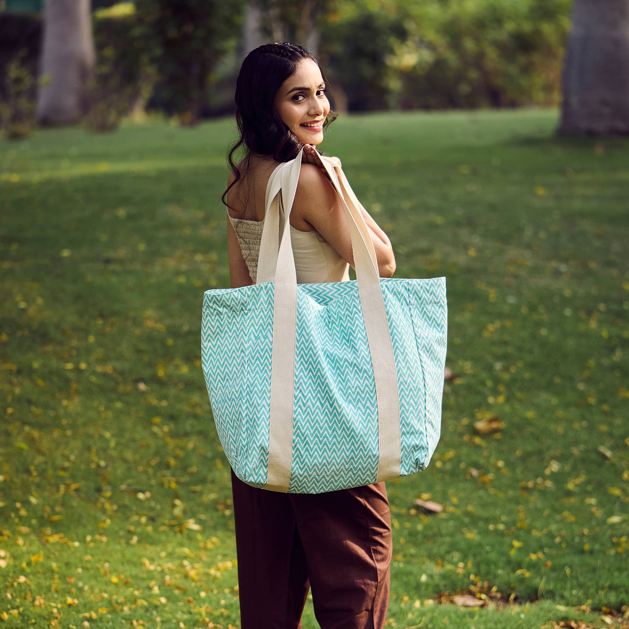 Anju Jewelry - Wholesale Tote Bag - Women's - Handcrafted Canvas Bag with Block-Printed Aqua Zigzag4