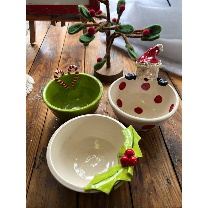 Christmas Bowls - for wholesale by Colonial Folk Art Studio