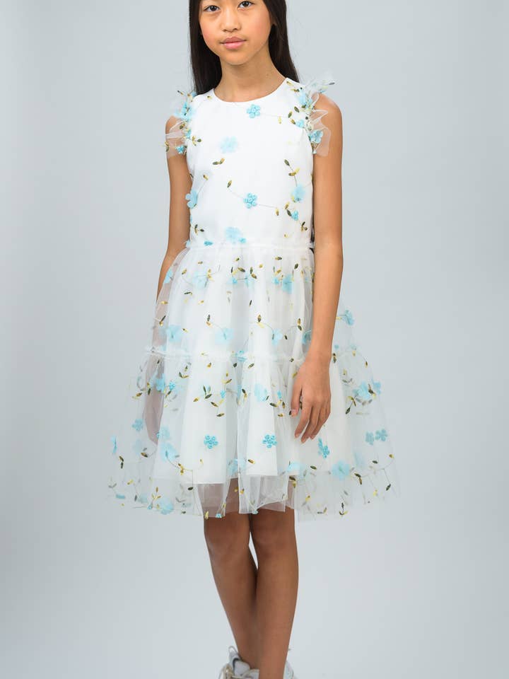 Samantha I Blue en solde pour la vente par Zoe Ltd