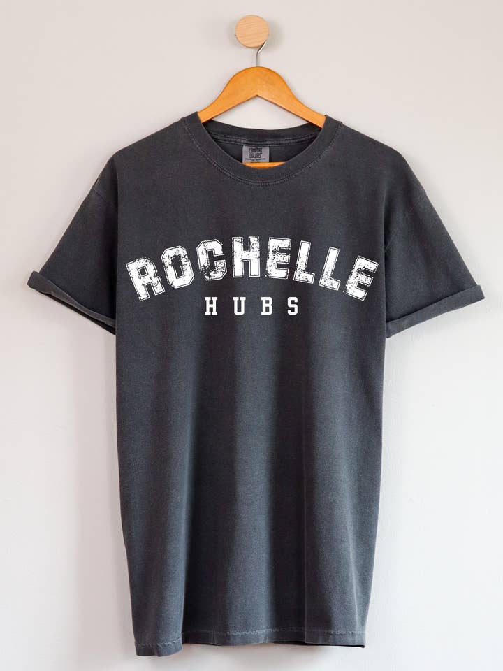Modern Magnolia Co. - Vente Sweat-shirt à imprimés – femme - T-shirt graphique personnalisé avec mascotte scolaire