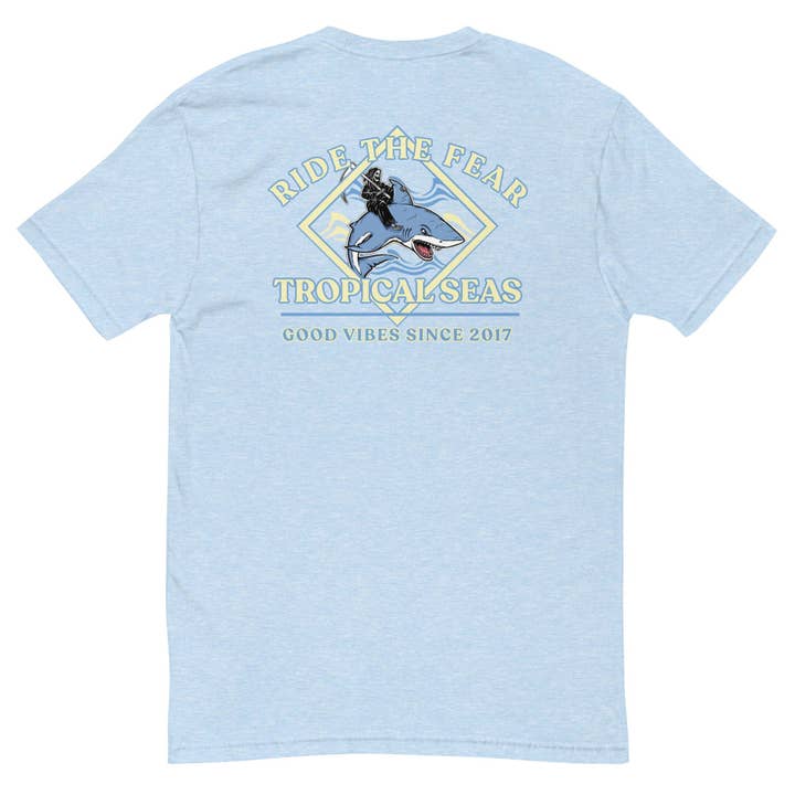 T-shirt Ride the Fear Shark pour hommes pour la vente par Tropical Seas Clothing