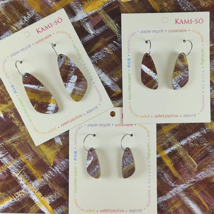 Brincos Ovais de Papel Reciclado - Castanho, Branco, Bege e Pinceladas Douradas por atacado de Kami-so