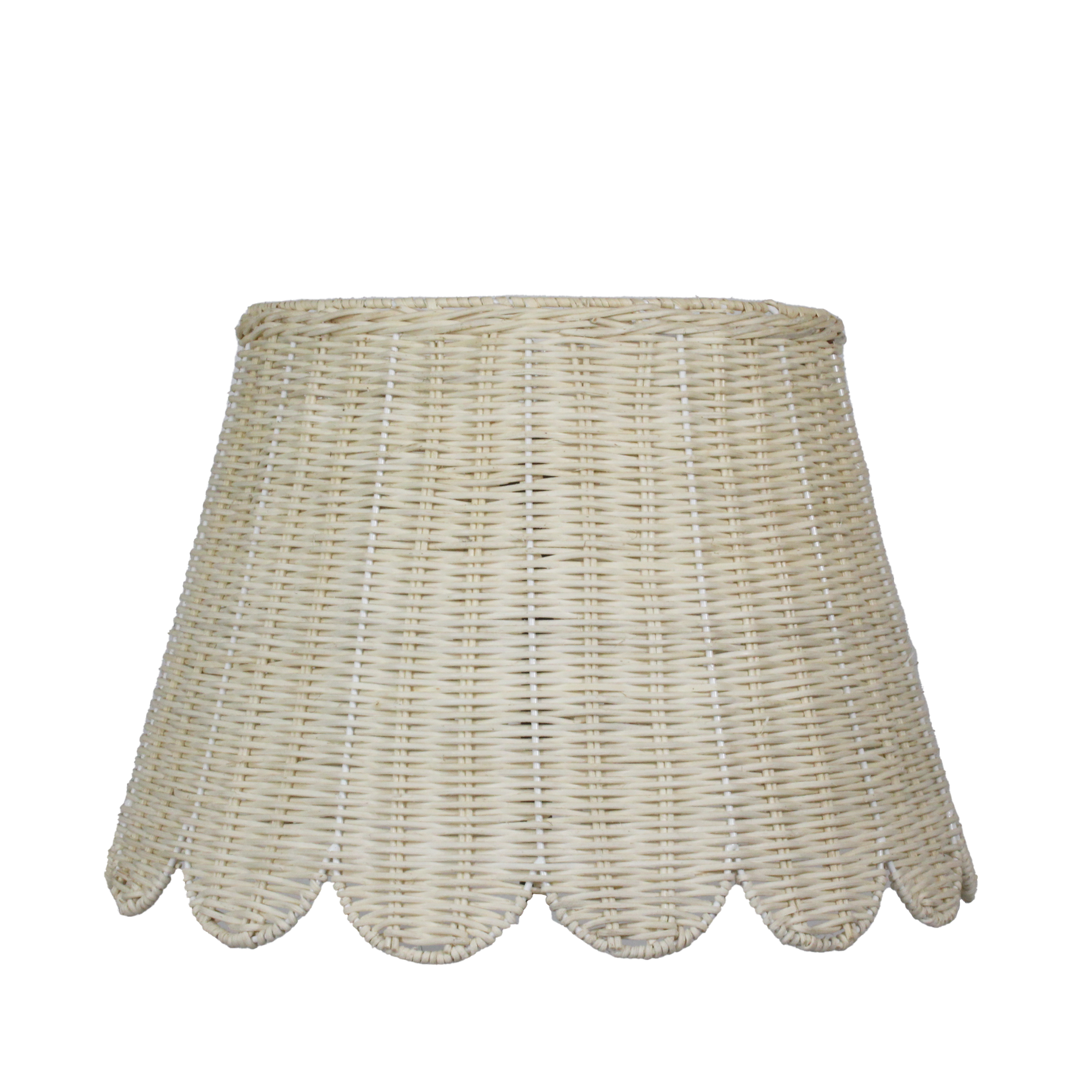 Maison Maison Design - Wholesale Lamp Shade - Rattan Lampshade (Scalloped)2