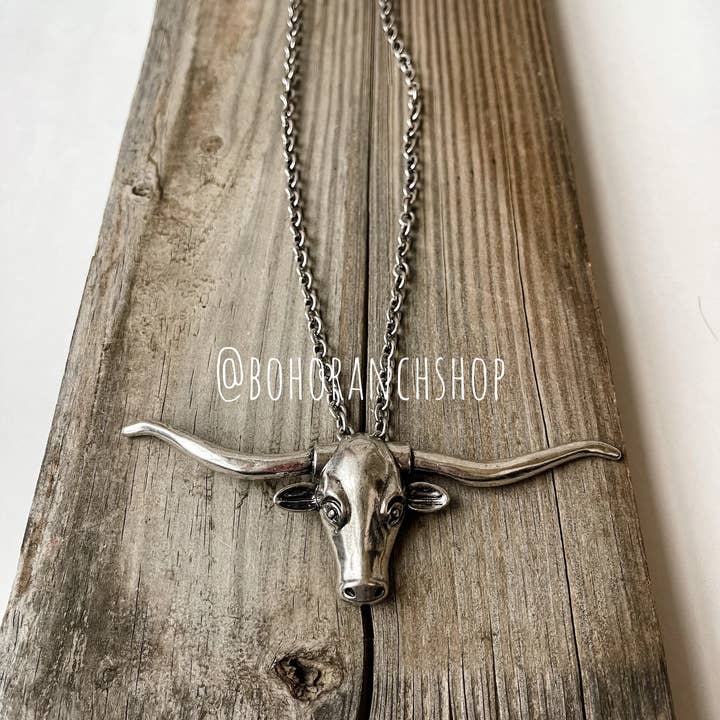 Boho Ranch Shop - Wholesale Pendant/Charm Necklace - Large Longhorn Pendant Steer Western Necklace4