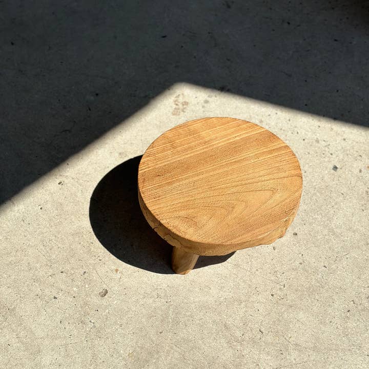 Office Objets - Wholesale Stool - Small low three-legged stool in upcycled blond teak D:30 H:1526