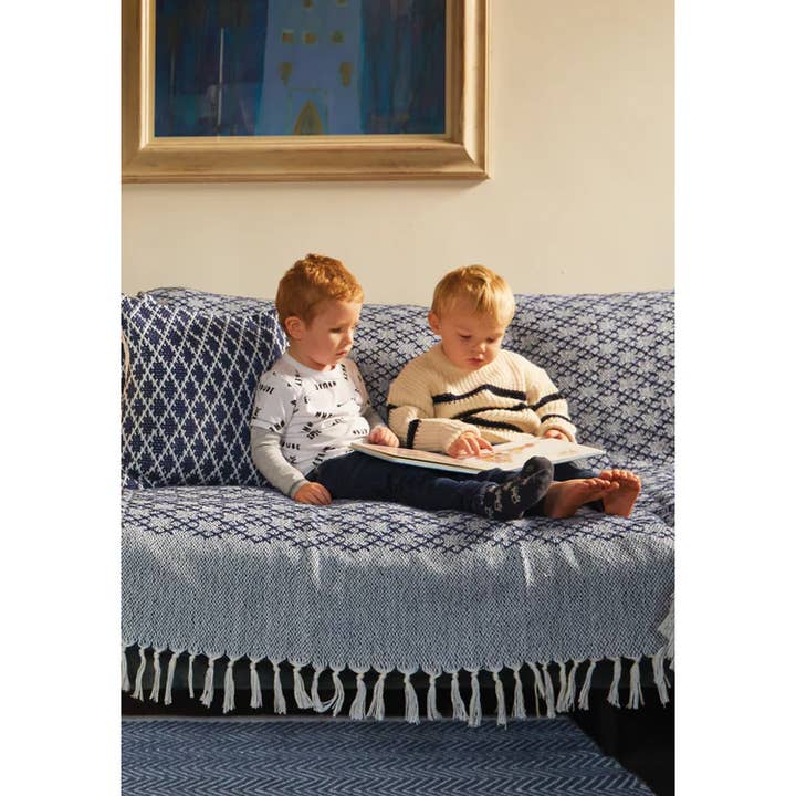 Phoenox Textiles - Wholesale Throw Blanket - Hug Rug Woven Trellis Throw Navy