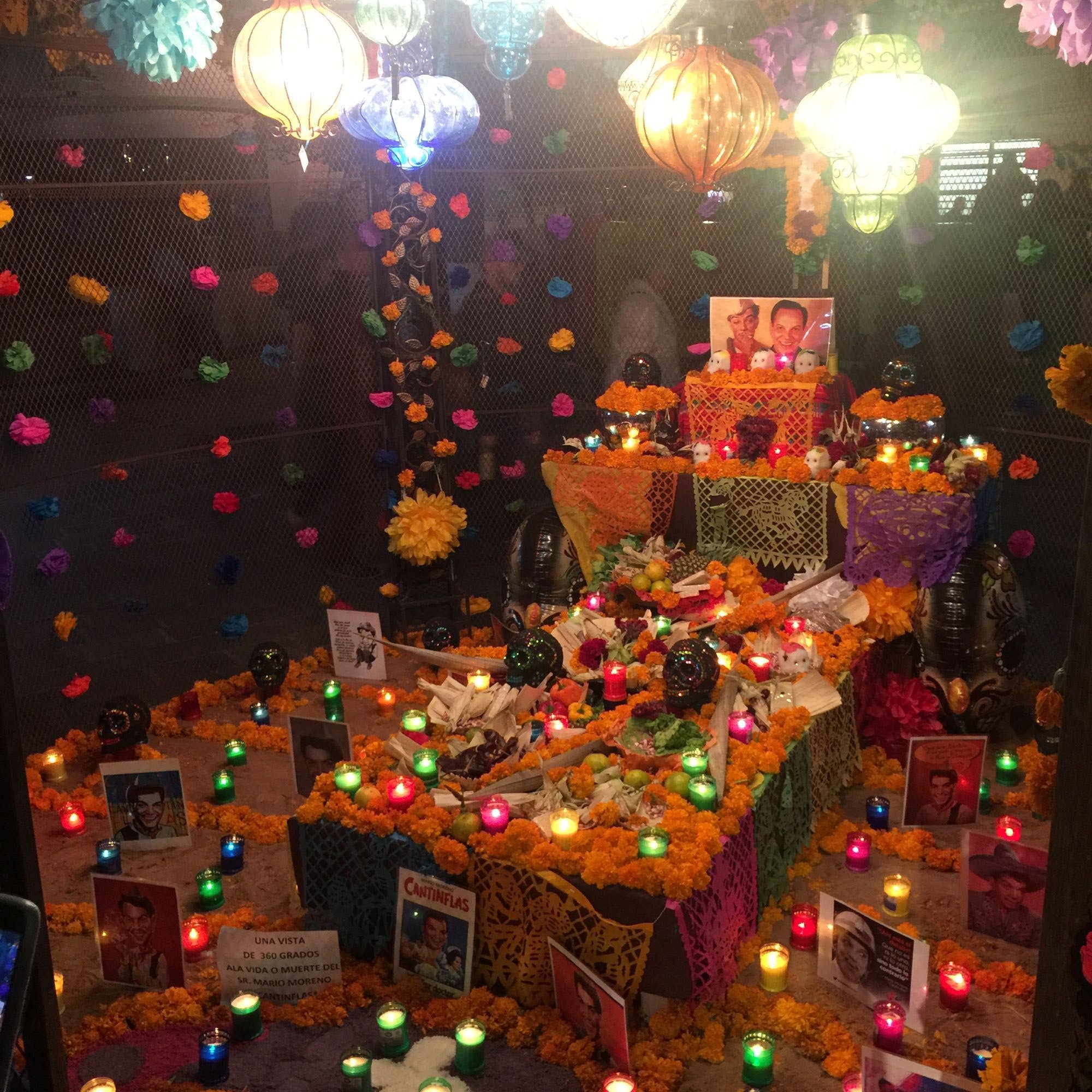 ArtMexico Ltd - Wholesale Kunstbloemen - Cempasúchil goudsbloemen voor Día de Muertos evenementdecoratie8