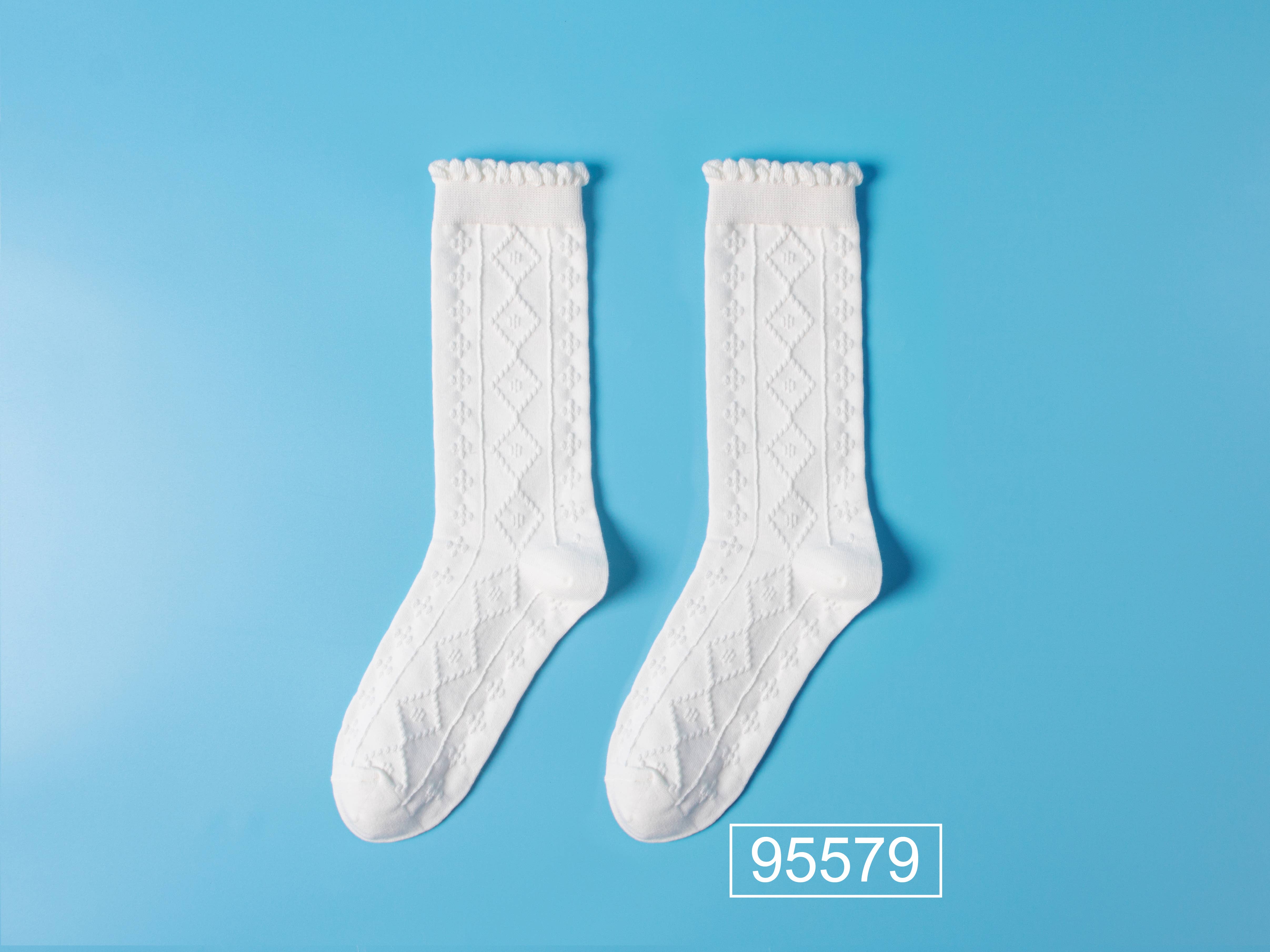 Marc JoJo - Vendita all'ingrosso Calzini - Donna - Marc JoJo calzini bianchi vintage stile Lolita a metà polpaccio3