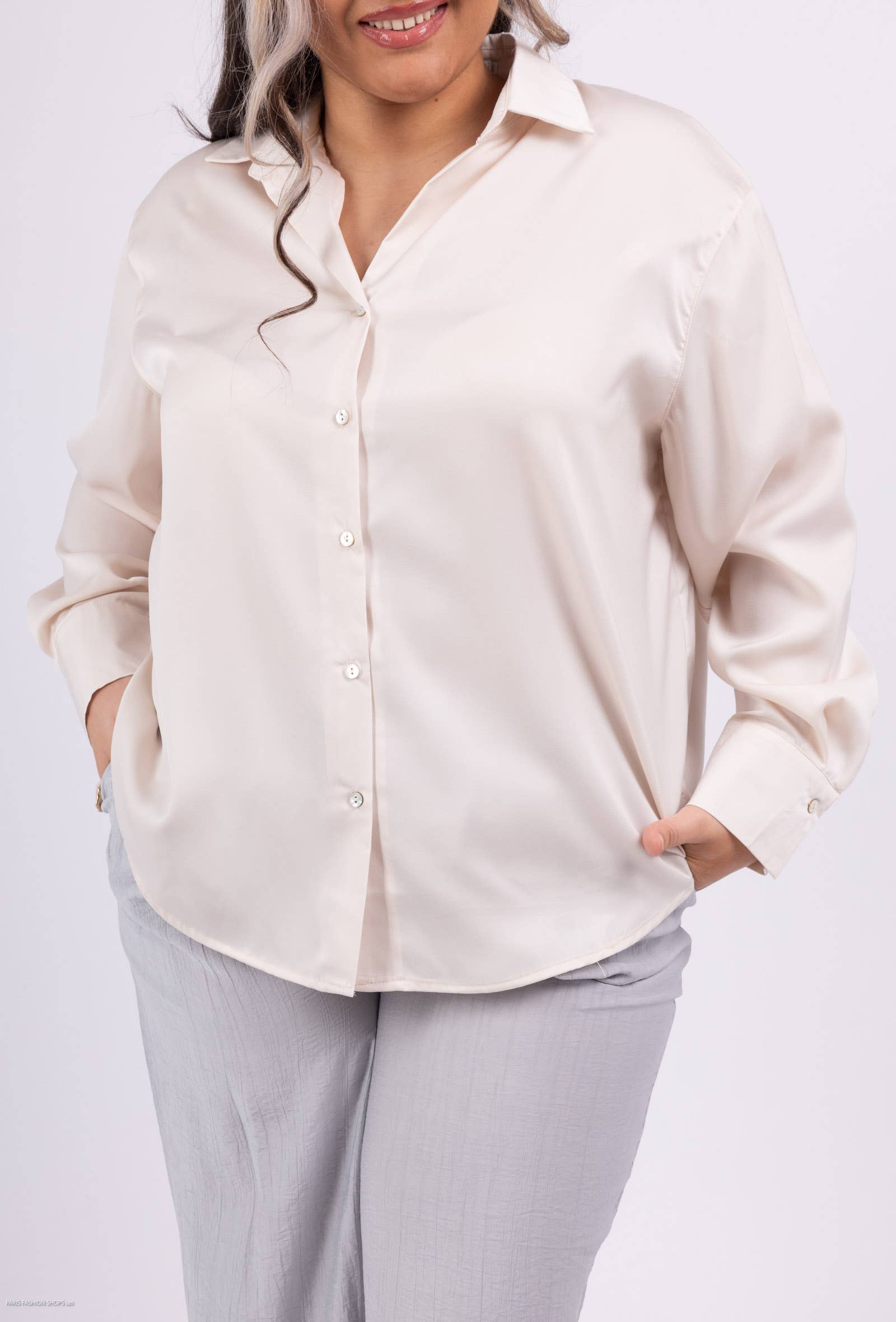 Afinity - Wholesale Button Down Shirt - Women's - Plus size satin shirt – Ref. A918-14