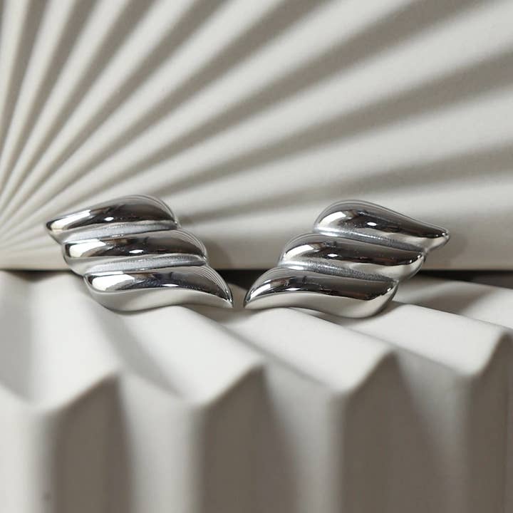 Orecchini ali curve - Elan Doux - Argento per la vendita all'ingrosso da parte di Visée Bijoux