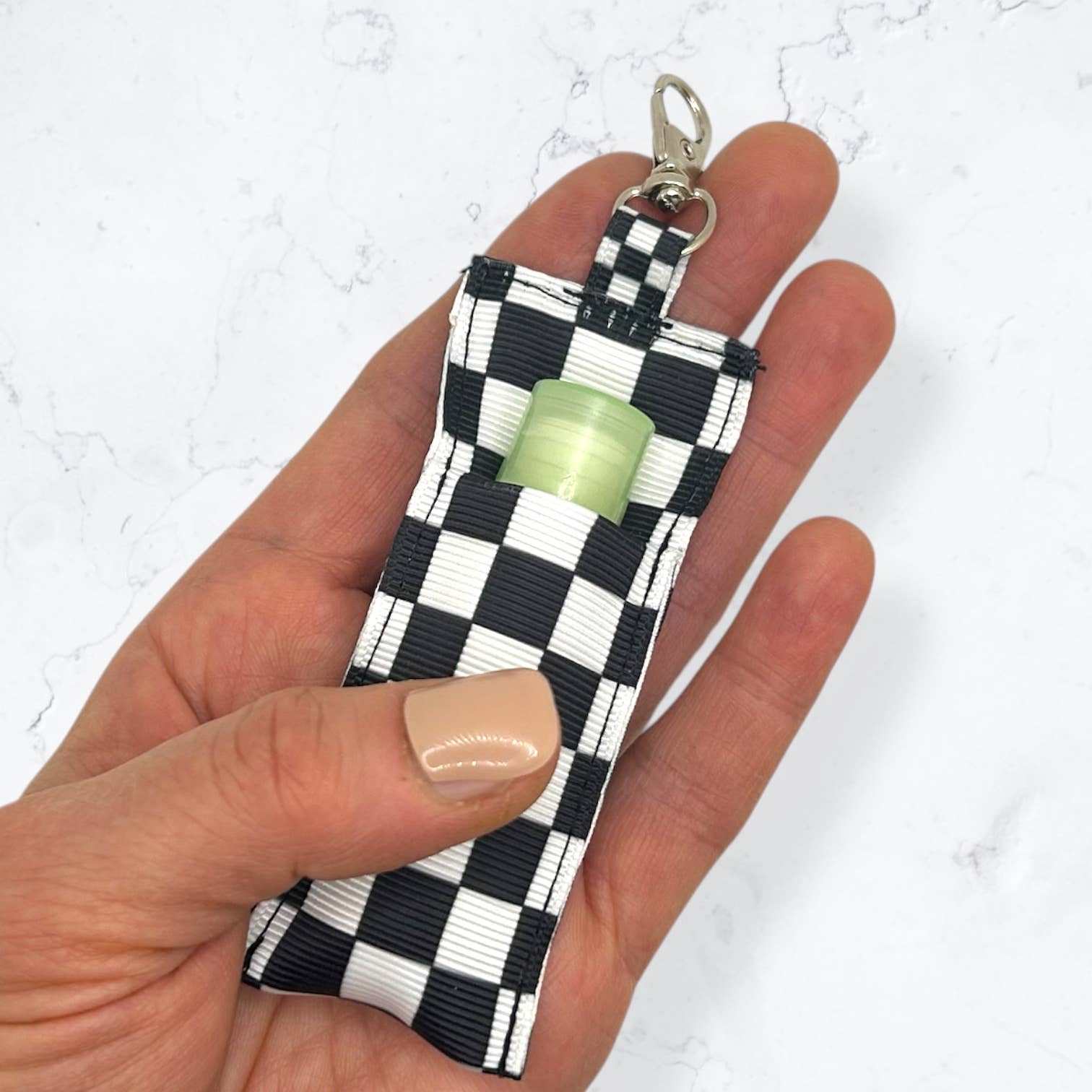 Jolly Bundles - Vente Étui pour baume à lèvres - Porte-baume à lèvres Checker Chapstick Cozy/Accroche-sac à dos2