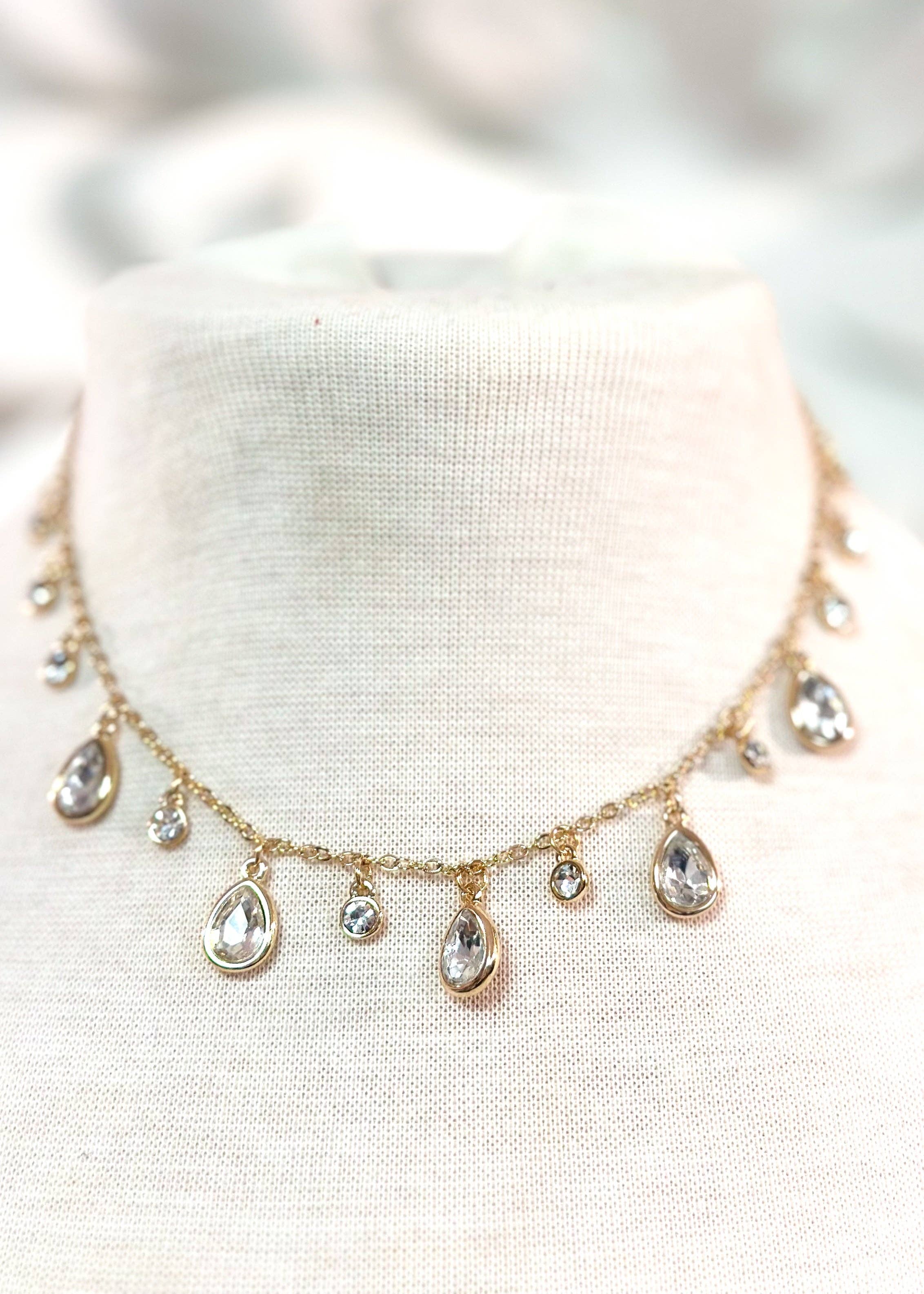 Nette Road Wholesale - Wholesale Pendant/Charm Necklace - Lets Go Out Necklace