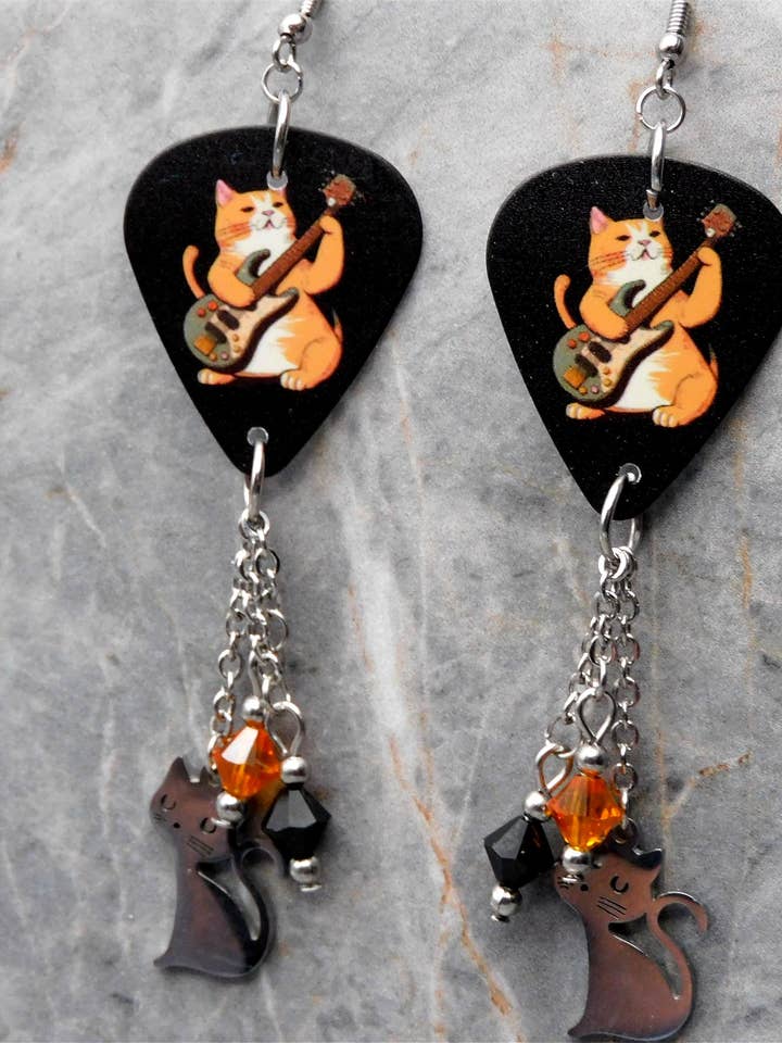 Orange Cat Gitarrplektrumörhängen med Swarovski-hängen för wholesale av Simply Raevyn