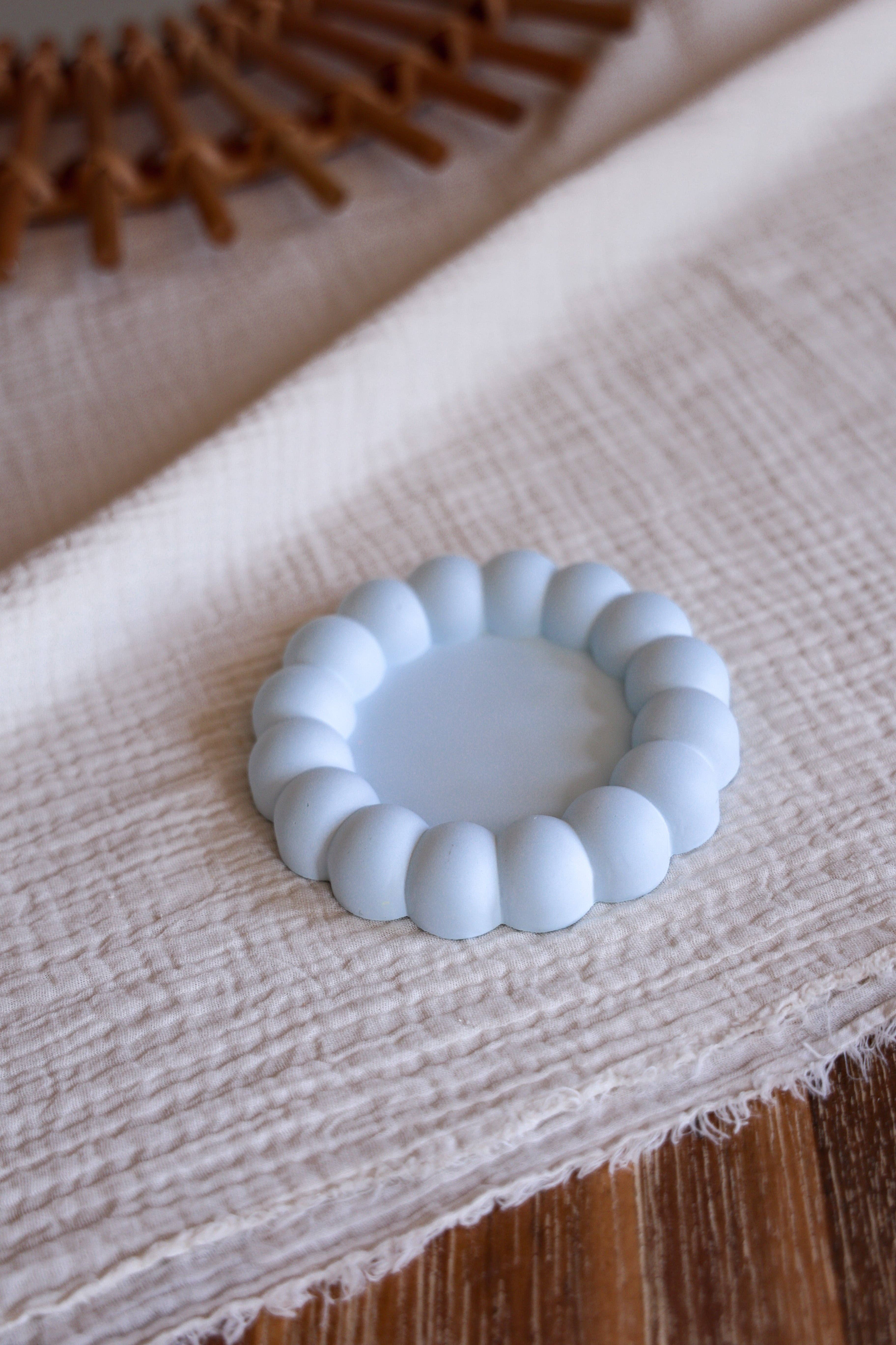 Niki Candle - Vendita all'ingrosso Portagioie - Vassoio rotondo con bordo a bolle - fatto a mano1