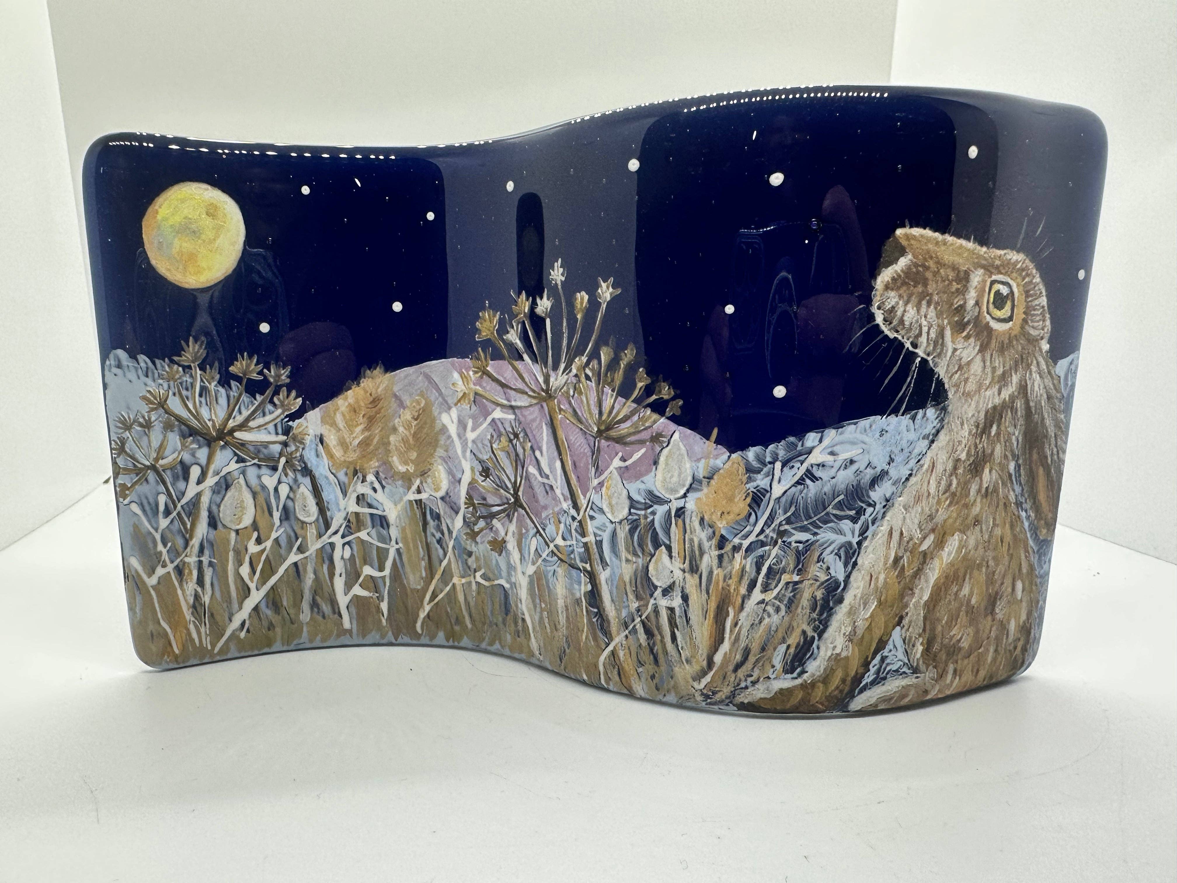 Ally Glass Studio – wholesale Decorative tabletop object – Moon Hare Midnight Meadow7