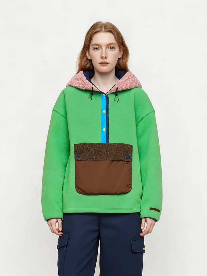 Tangram Topp för wholesale av Urlazh