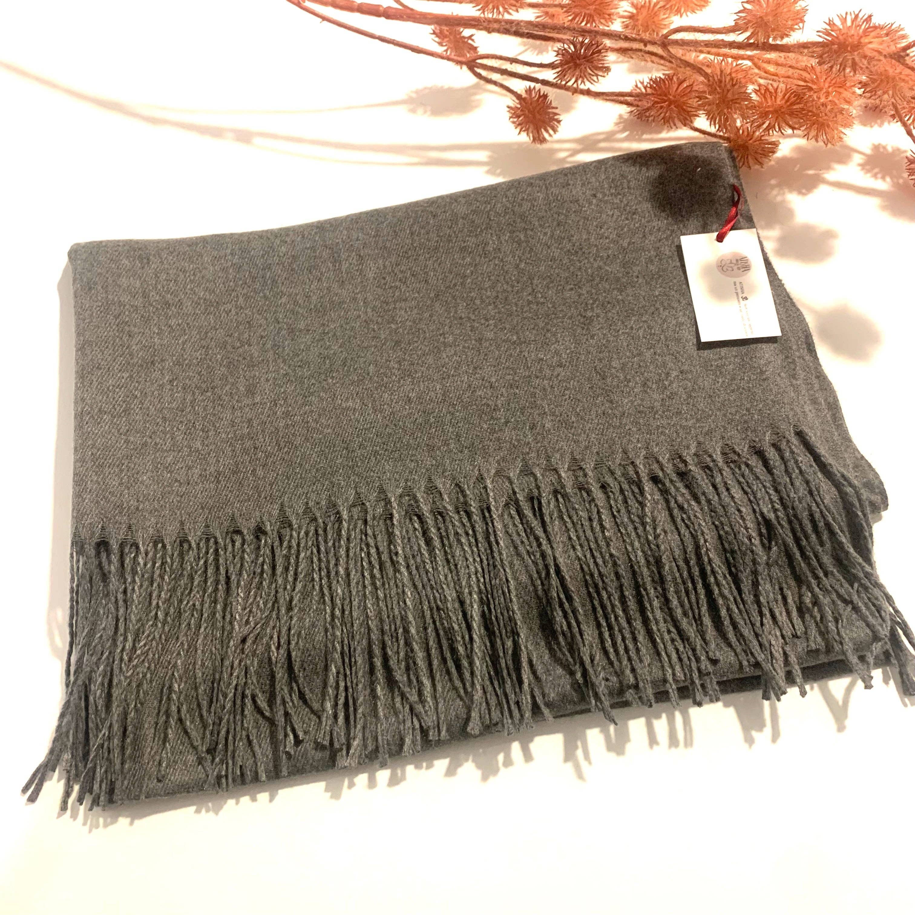 Atisha Spiritual Shop – Engroshandel Tørklæde - Dame – KITTEN SHAWL - Tørklæde 100% ~ Dobbeltsidet med killinger ~ type Pashmina1