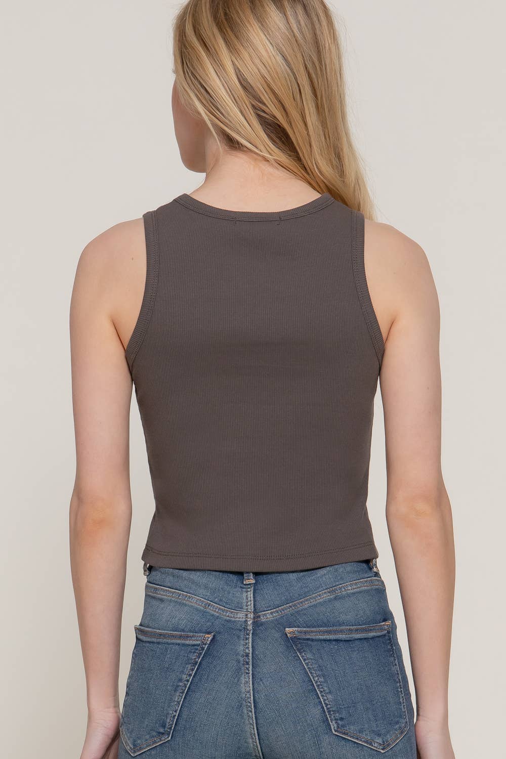 Active Basic | Active USA - Venta al por mayor Camiseta sin mangas - Mujer - Top sin mangas de punto acanalado de algodón y spandex con cuello redondo44