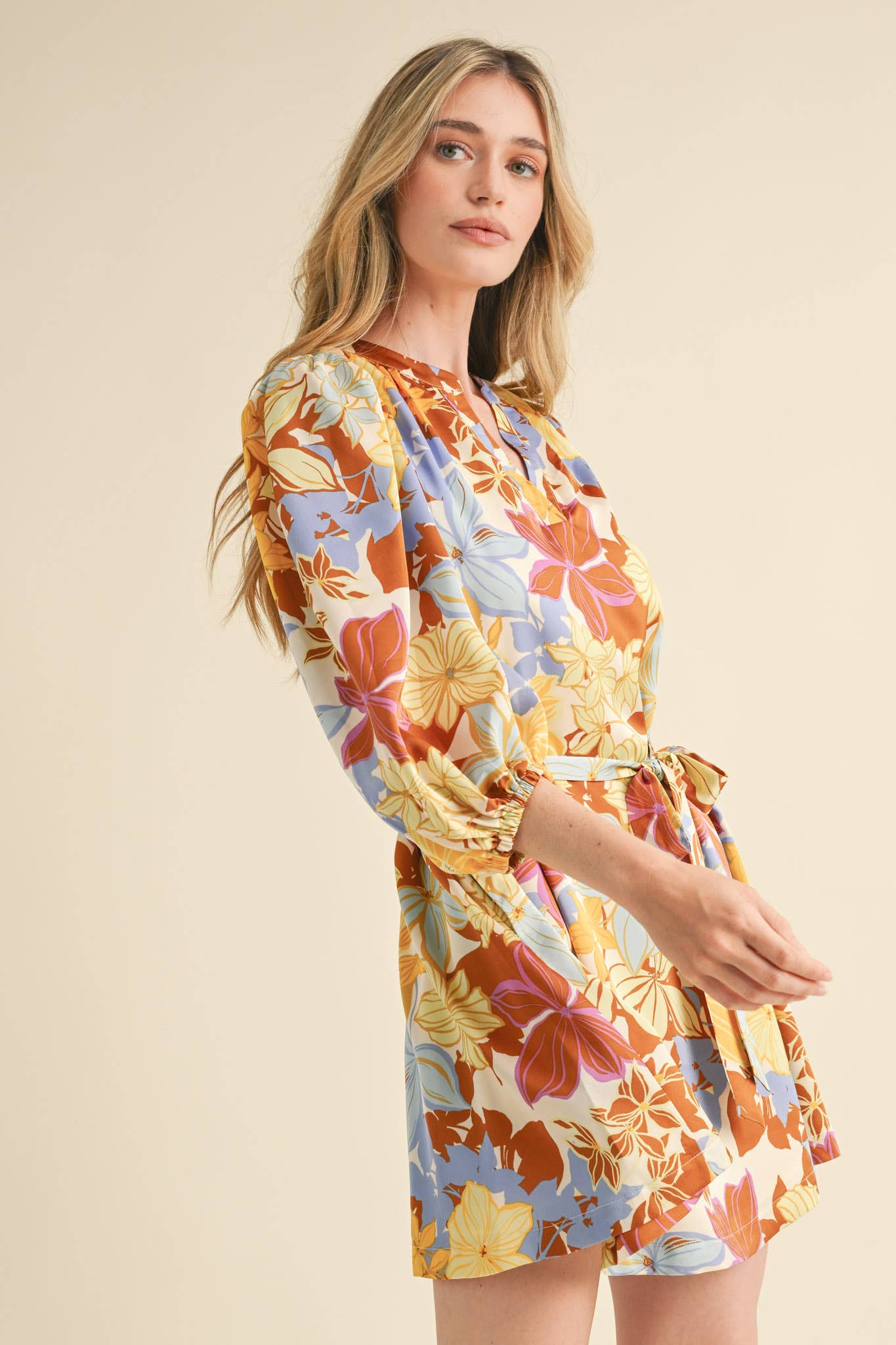 &MERCI - Wholesale Dress - Women's - EXCLUSIVE PRINT PUFF SLEEVE TYING WAIST MINI DRESS MDR335316