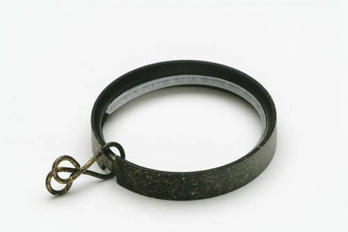 Taylor & Tailor - Vendita all'ingrosso Bastoni per tende - Anelli in metallo piatti Taylor & Tailor per bastoni per tende (confezione da 10)2