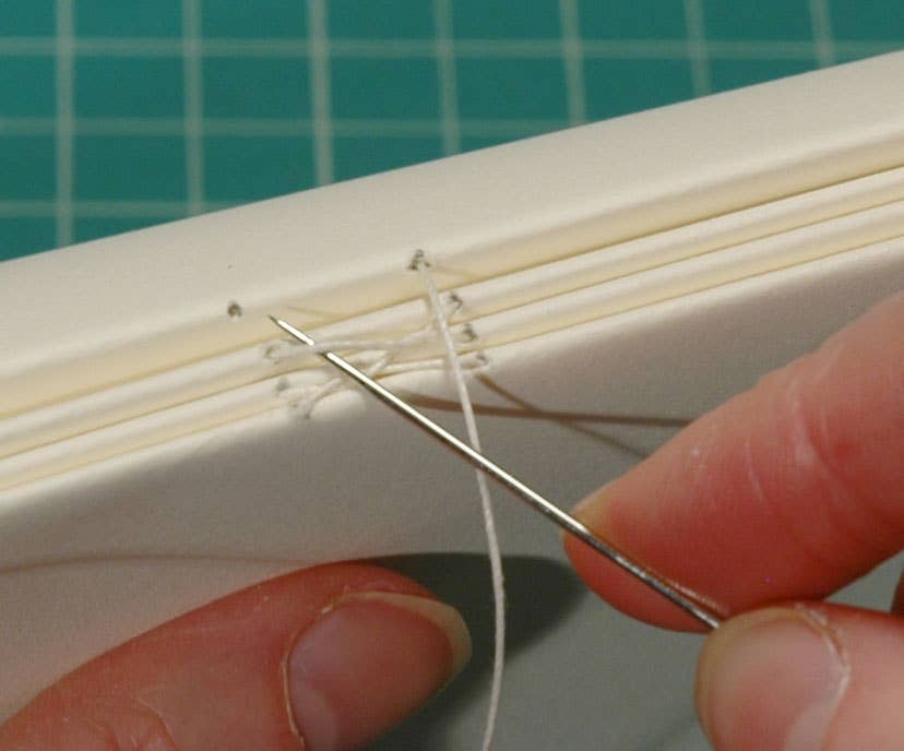 Schiffer Publishing - Vente Livre sur l'artisanat, les loisirs créatifs et le bricolage - Introduction à la reliure et aux boîtiers personnalisés6