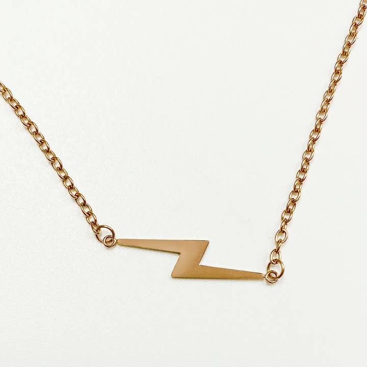 UDSALG - Lyn - Hverdags Halskæde (Rosa eller Hvid) for engroshandel hos Liventi Jewelry