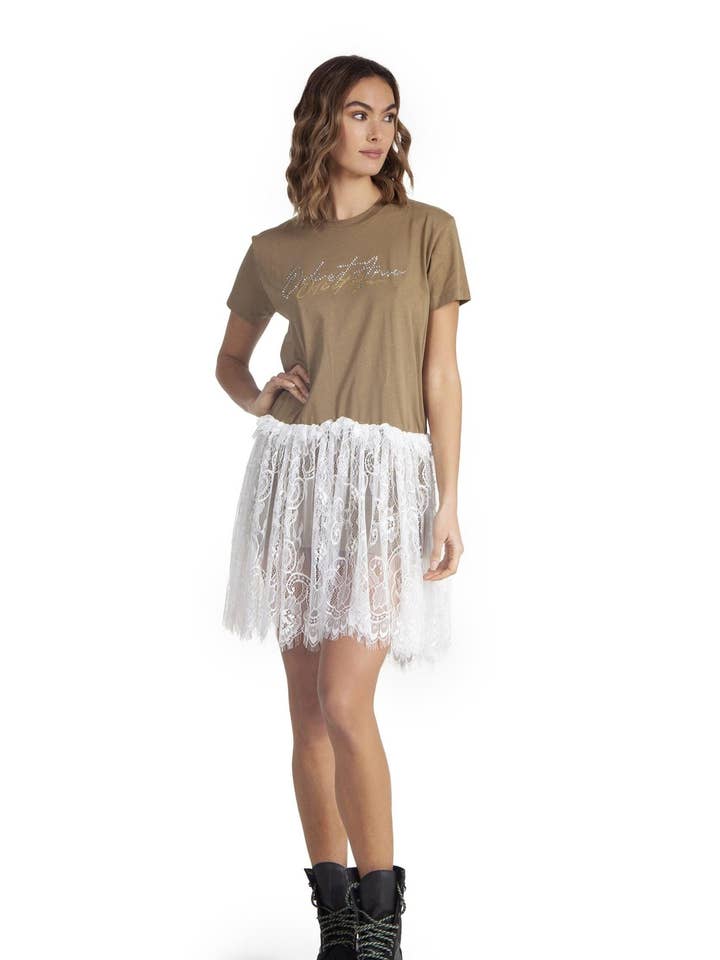 Jerseykleid mit Spitze und Strasssteinen für den Großhandel von ODI ET AMO