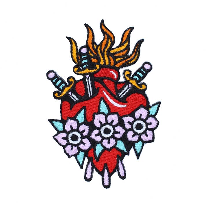 Patch brodé Sacré-Cœur pour la vente par Cousins Collective