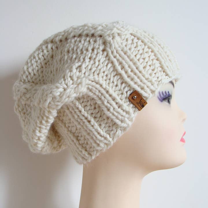 Woolfans - Wholesale Beanie - Women's - Chunky knit slouchy beanie hat3