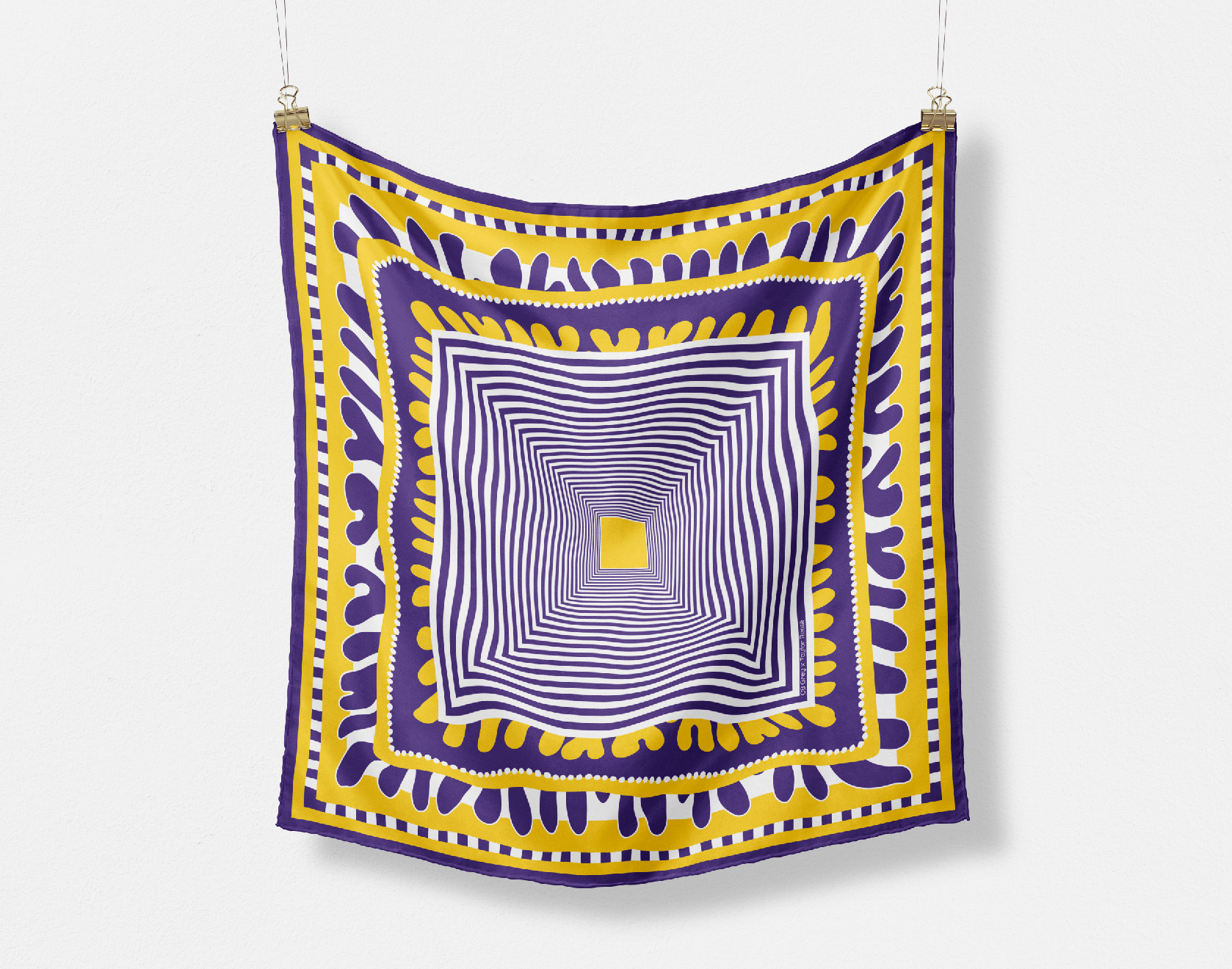 CB Grey - Vendita all'ingrosso Sciarpa - Donna - Sciarpe di seta The Taylor Game Day2