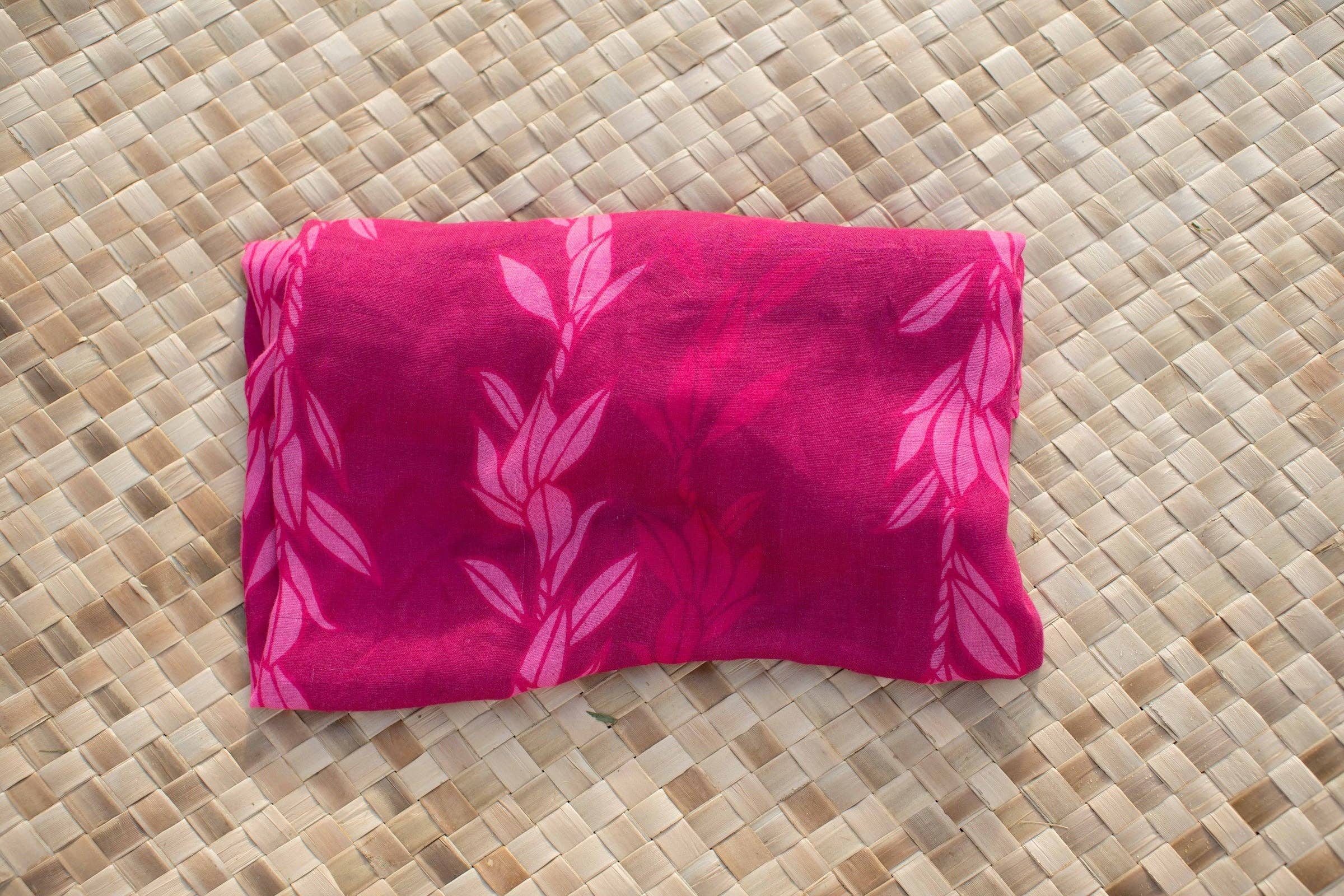 The Keiki Dept - Wholesale Swaddle - Baby - Pink Maile Strands Kapa Moe - Hawaiian Bamboo Swaddle4