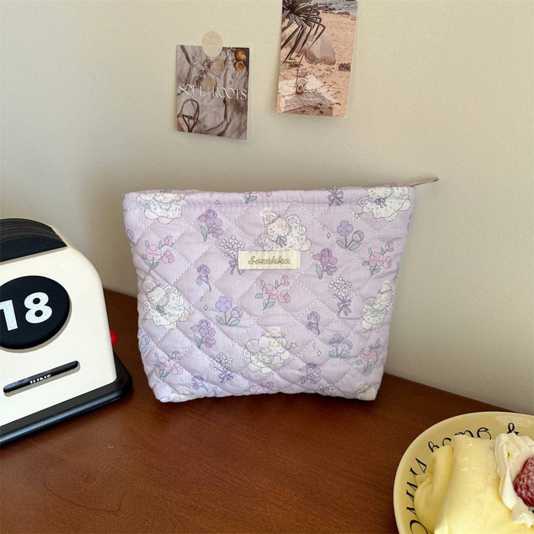 Funkyrel® Atzbranding Limited – wholesale Make-up/cosmetic bag – Cosbai - Quilted Pink Makeup Bag4