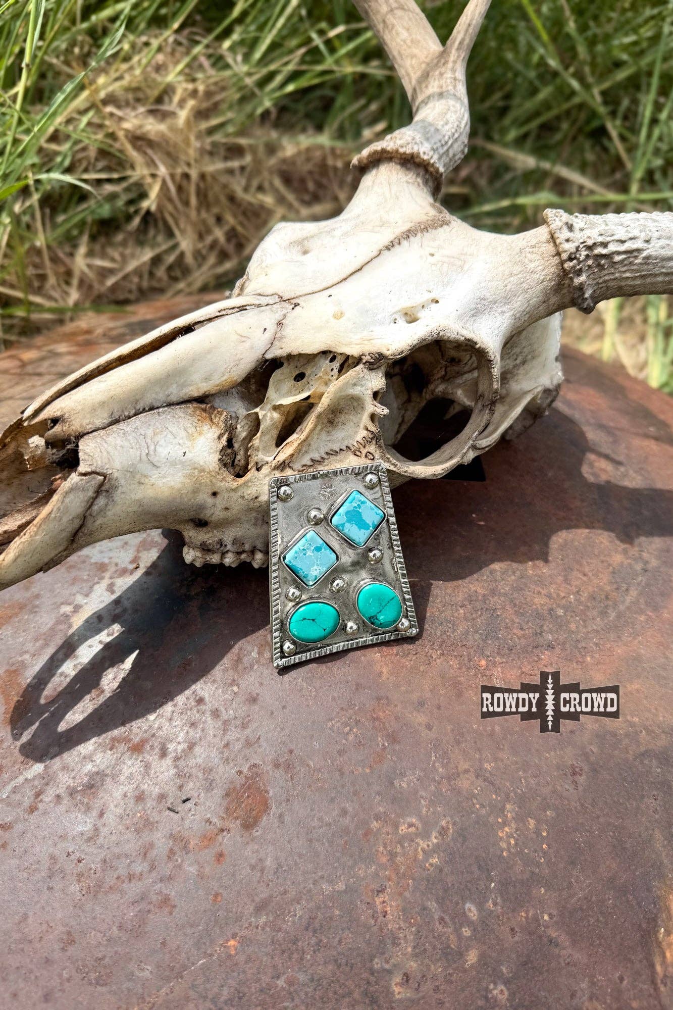 Rowdy Crowd Clothing - Vendita all'ingrosso Fermasciarpa - Donna - Fermaglio per foulard da mandriano