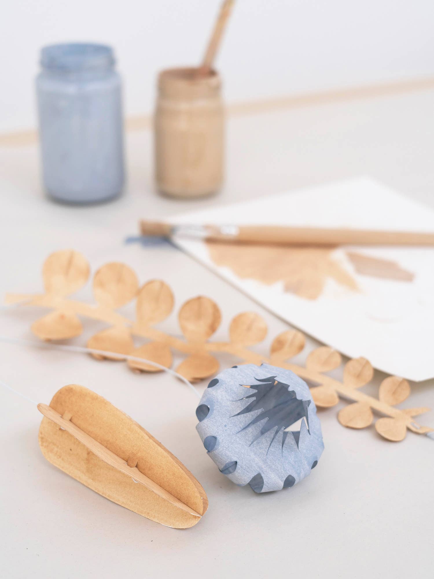 Jurianne Matter - Wholesale Artificial Flowers - FIELD paper flowers large - WHITE7