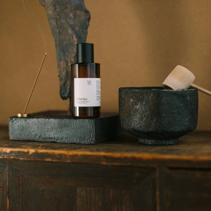 Cedar and Myrrh - Wholesale Room & Linen Spray - Palo Santo Sacred Room Spray – Clearing & Centering1
