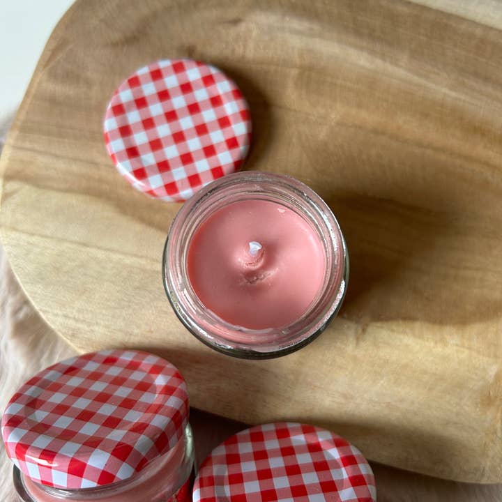 Lil Magic Store – wholesale Jar/filled candle – Aardbeienjam || Mini Kaars2