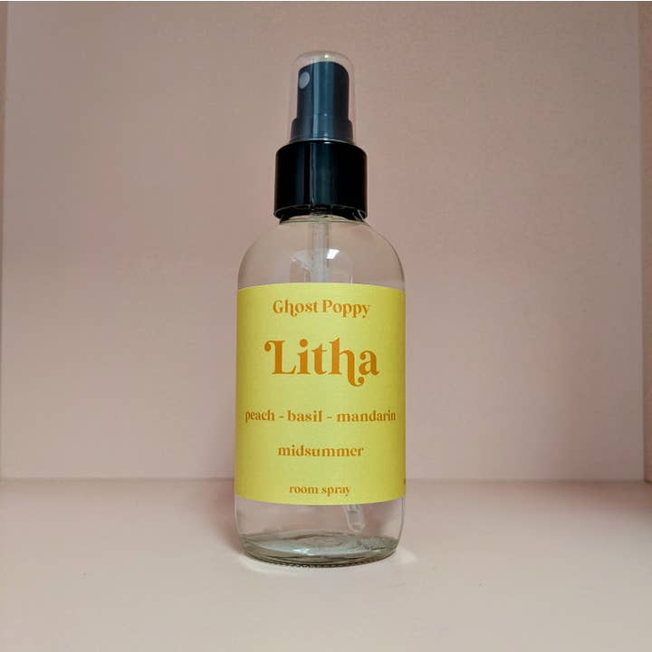 Spray d'ambiance Litha pour l'été pour la vente par Ghost Poppy