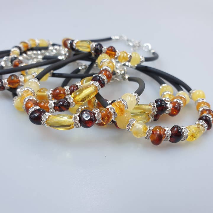 AmberLithuania - Vente Collier de perles - Bracelets en ambre baltique véritable, pierres grossières, chaînes et charms1