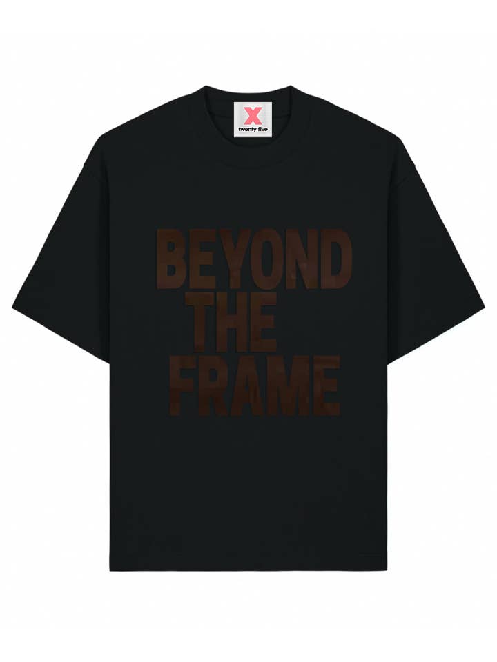 Camiseta Boxy BEYOND THE FRAME Negro Terciopelo Chocolate para venta al por mayor de Twenty Five