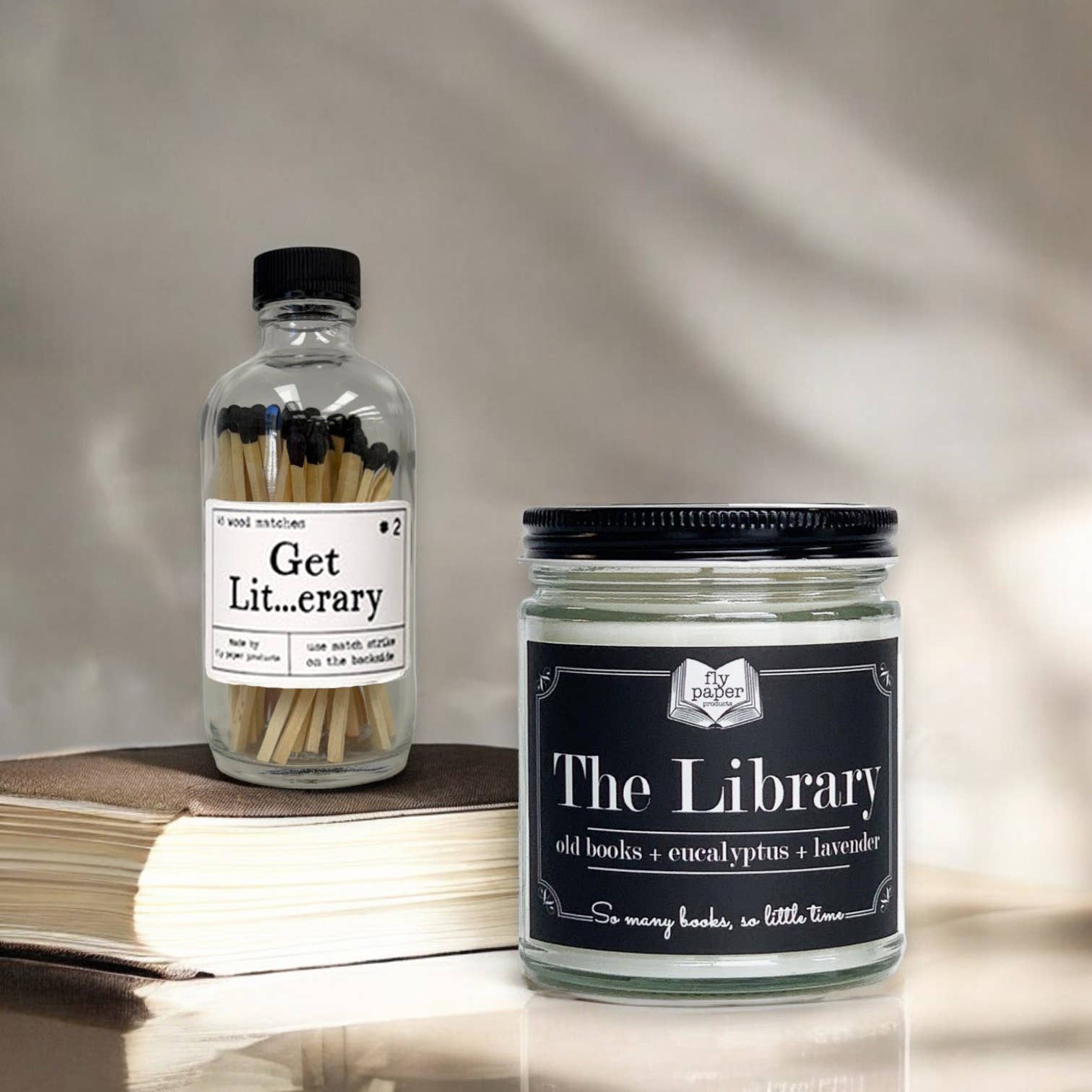 Fly Paper Products – Engroshandel Tændstikker – Get Lit...erary sikkerhedstændstikker i regnbue- eller sortflaske4