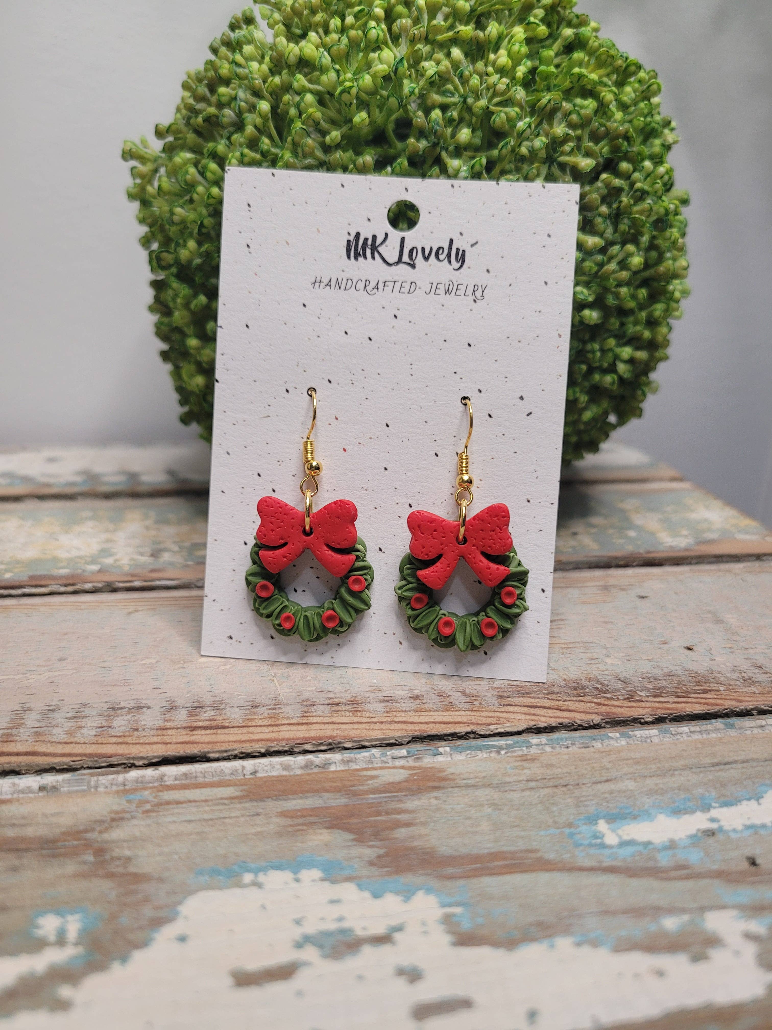 MK Lovely Boutique - Wholesale Dangle Earrings - Christmas Wreath Earrings1