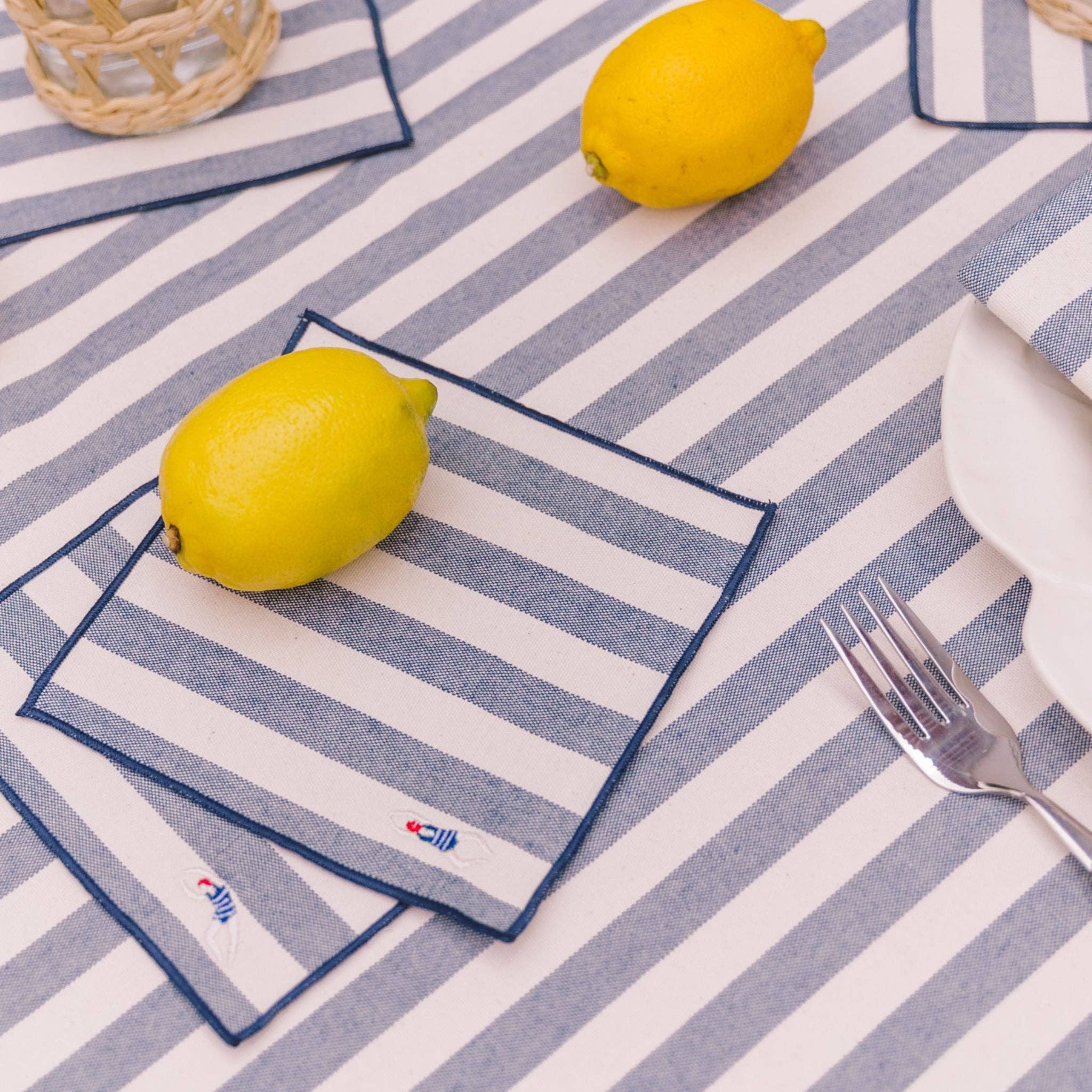 Torres Novas – Großhandel Papier- & Stoffserviette – Barra bestickte Servietten14