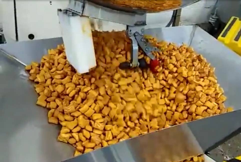 O'Shea's Candies Sweet Shop - Wholesale Pretzels - Gourmet Flavored Pretzels 🥨 “Honey Mustard Mix” 1/2LB Bags 3