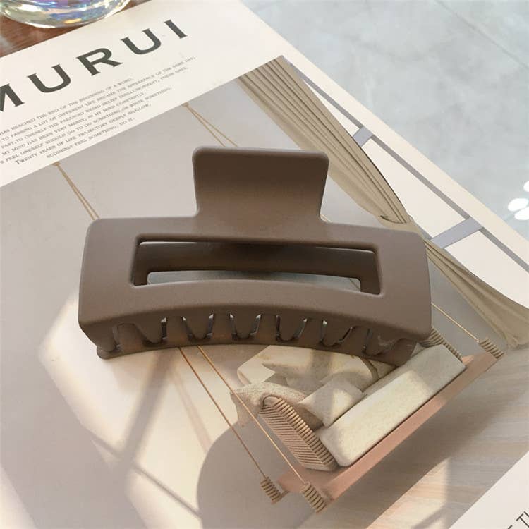 EMVE - Wholesale Hair Clip - Women's - Basic Hair Claw2