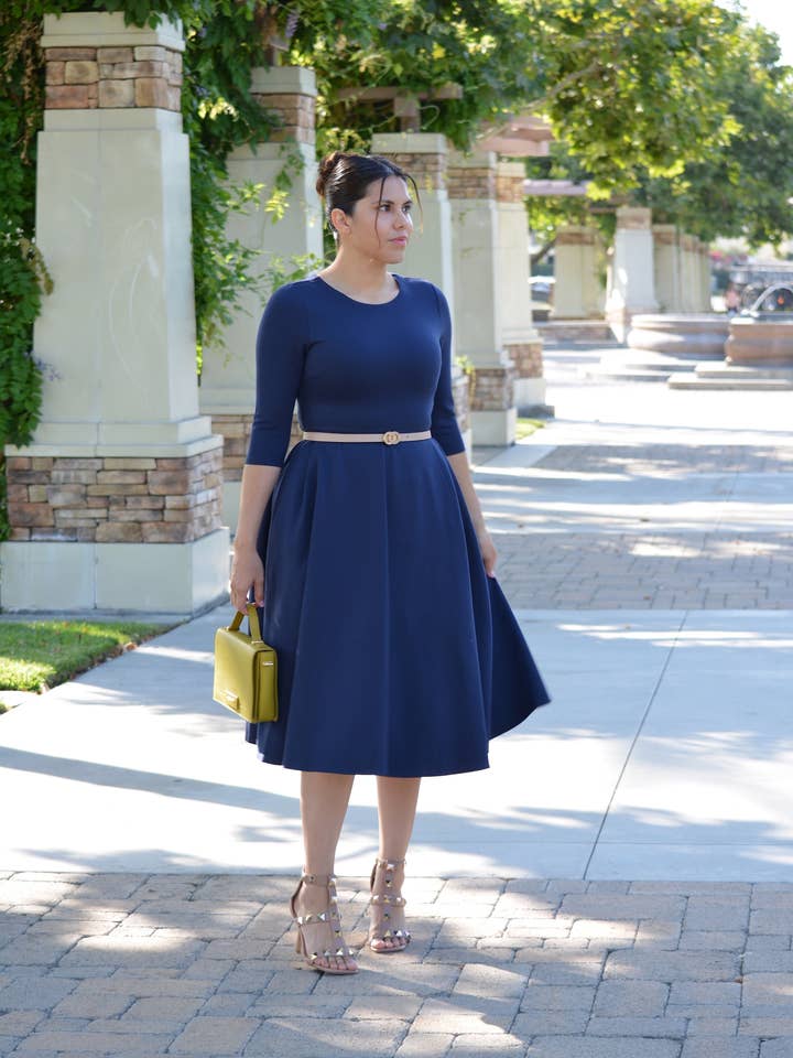 Vestido midi azul marino Merida para venta al por mayor de Skirt Society