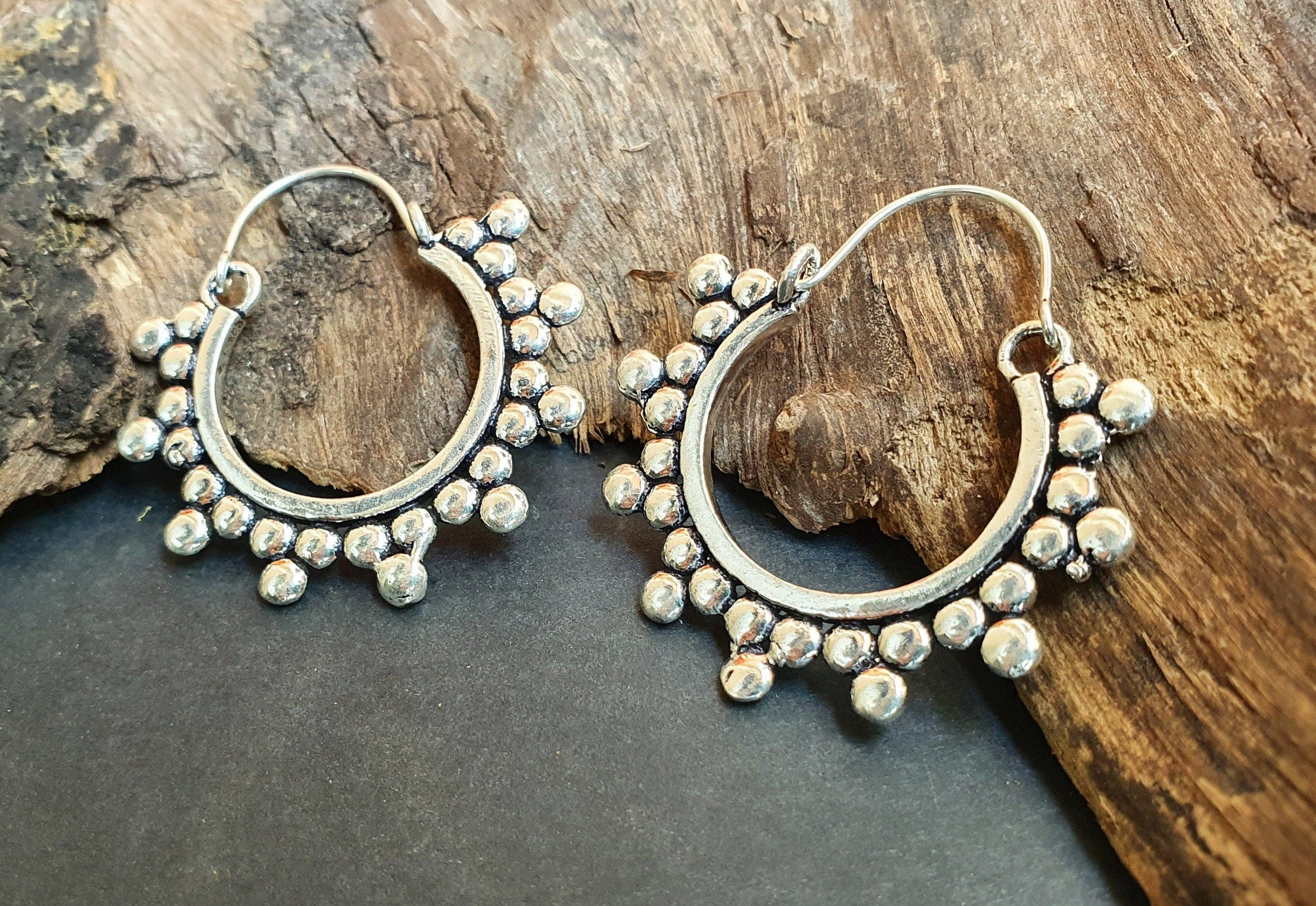 Kaali Boutique – wholesale Hoop earrings – Gypsy Flower Silver Hoop Earrings; Ethnic, Geometric, Rustic, Yoga, Hippie, Gypsy, Pretty, Psy, Boho, Bohemian, Festival2