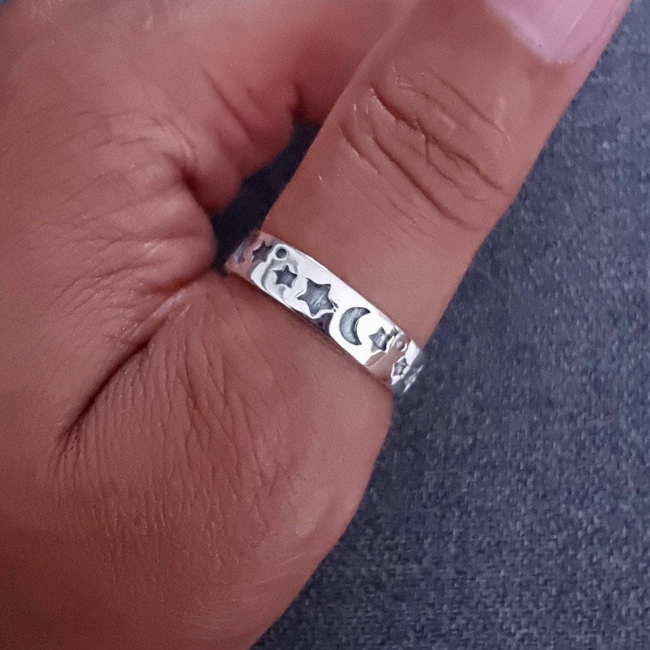 Mistry Gems - Wholesale Band/Stacked Ring - Unisex Silver Star and Moon Band Ring | 925 Sterling Silver, R186