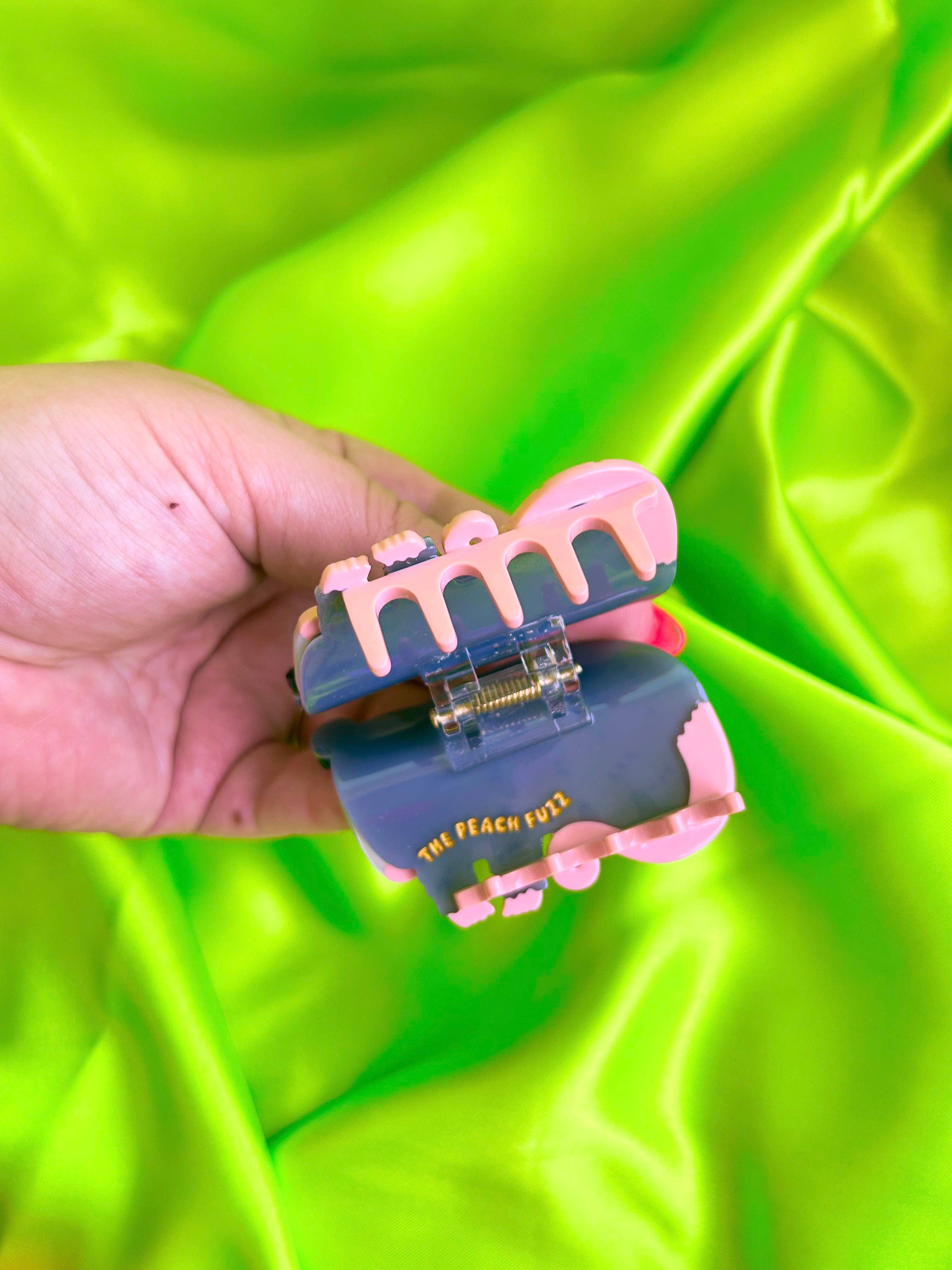 The Peach Fuzz – Conjunto de acessórios para cabelo - Mulher por atacado – Garra de Cabelo de Gambá7